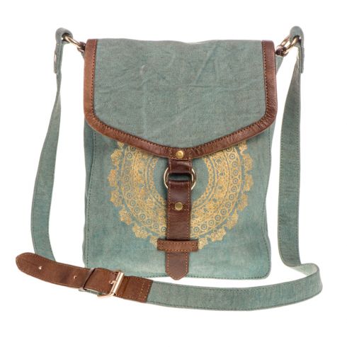 Τσάντα (21cm χ 26cm χ 6cm) και λουρί αυξομειώμενο 124cm, από καμβά σε χρώμα 
