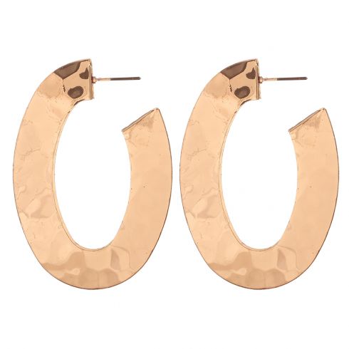 Σκουλαρίκια μεταλλικά,σφυρήλατοι κρίκοι σε σχήμα ''οβάλ'' μήκους 5,5cm σε χρώμα χρυσό