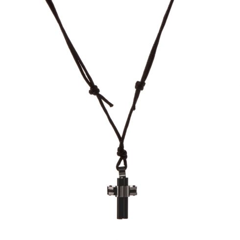 Μενταγιόν με κορδόνι αυξομειούμενο και μοτίφ από ατσάλι σε σχήμα σταυρού, μήκους 3cm ,σε χρώμα ασημί και μαύρο