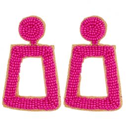 Σκουλαρίκια χειροποίητα ορθογώνια κρεμαστά από χάνδρες μήκους 7,5cm σε χρώμα ρόζ